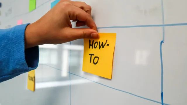 luongnv89/claude-howto — Claude Code's Missing Manual: Stop Typing and Start Orchestrating